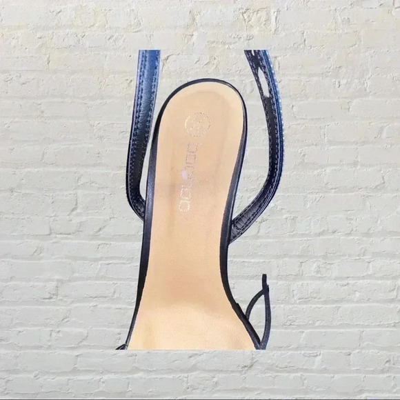 Boohoo Strappy Heel - Picture 5 of 6